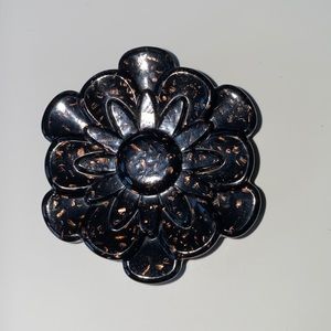 Shungite flower with cooper shavings